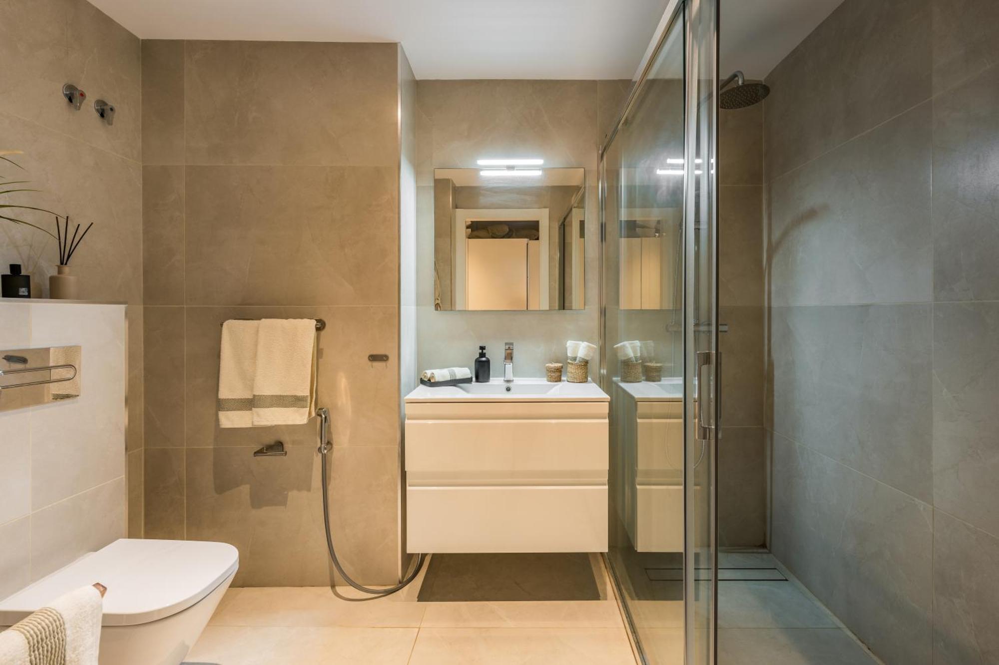 Luxury El Dorado Puerto Banus, Nueva Andalucia, 4 Bedrooms * Marbella