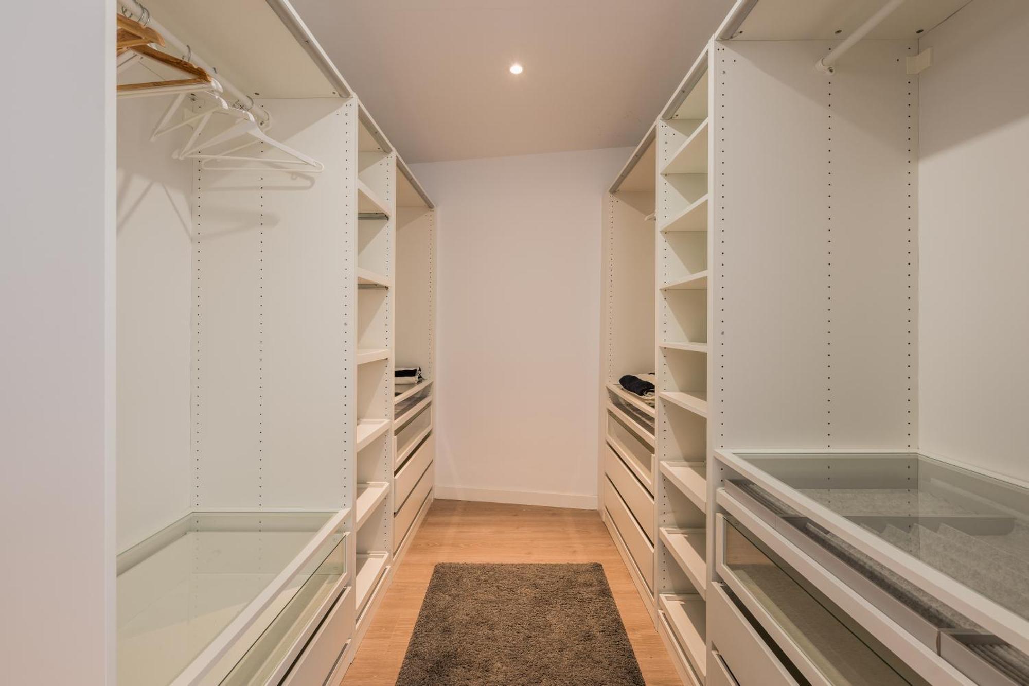 Apartment Luxury El Dorado Puerto Banus, Nueva Andalucia, 4 Bedrooms Marbella